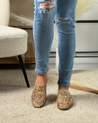 Czarne buty wsuwane