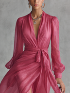Elegancka długa sukienka damska z różowego perłowego chiffon z dekoltem V i paskiem w talii