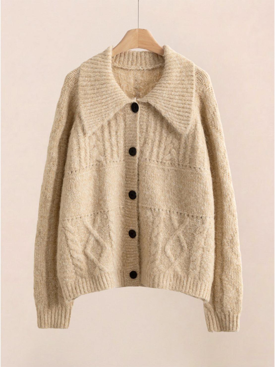 Sweter z wełny z guzikiem z przodu