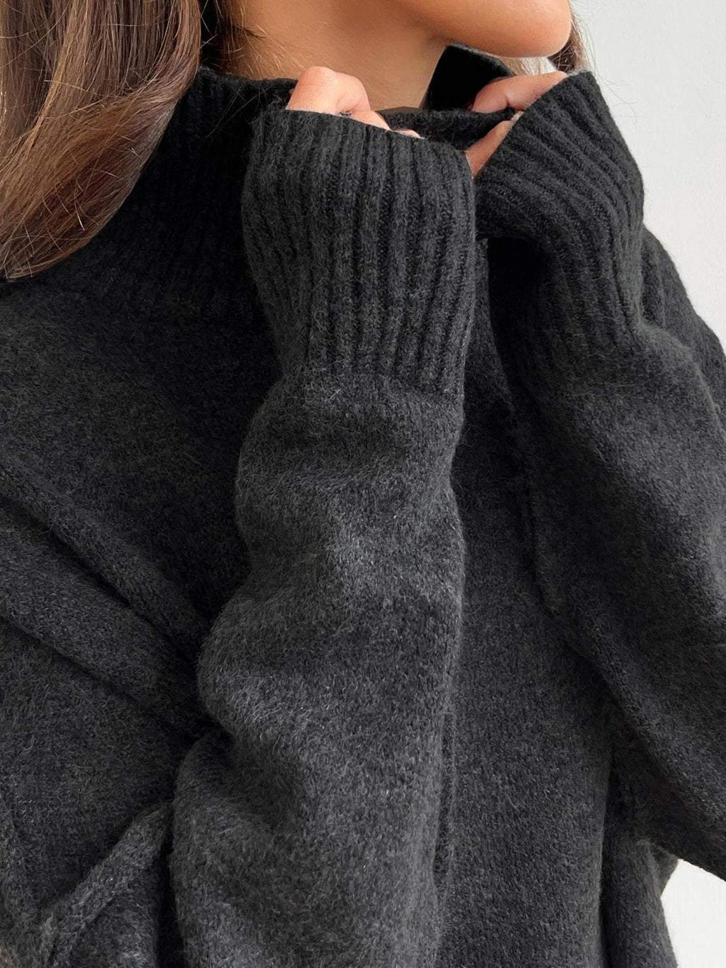 Miękki Sweter z Golfem - Dwa Elementy