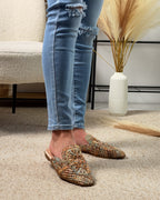 Czarne buty wsuwane
