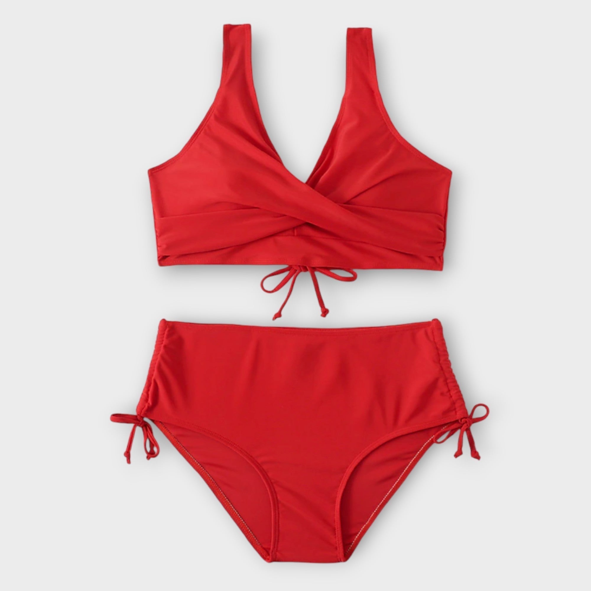 Irena | Elegante bikini de dos piezas que realza la figura