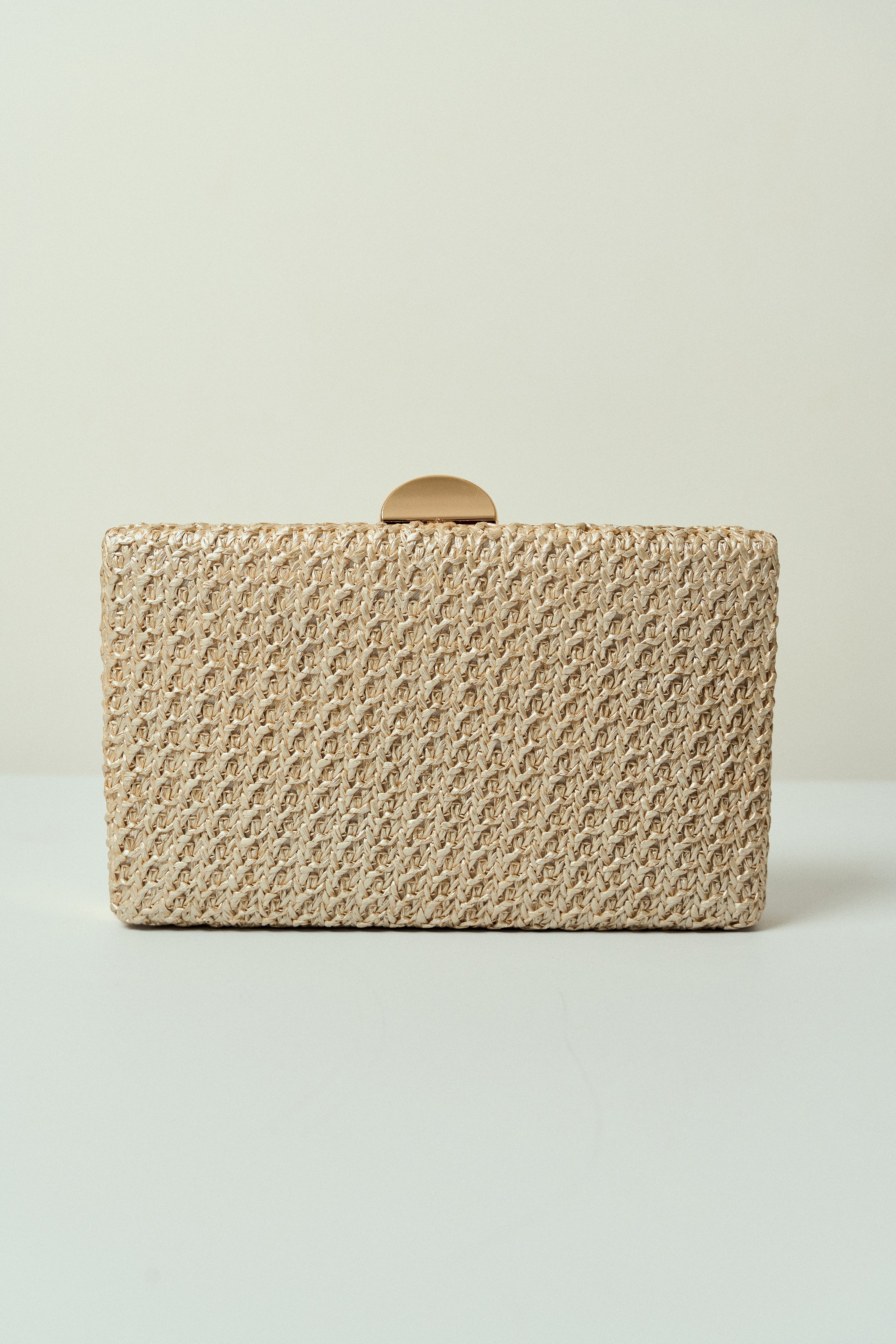 Bolsa de Fiesta Rectangular de Paja con Cierre de Media Luna en Metal