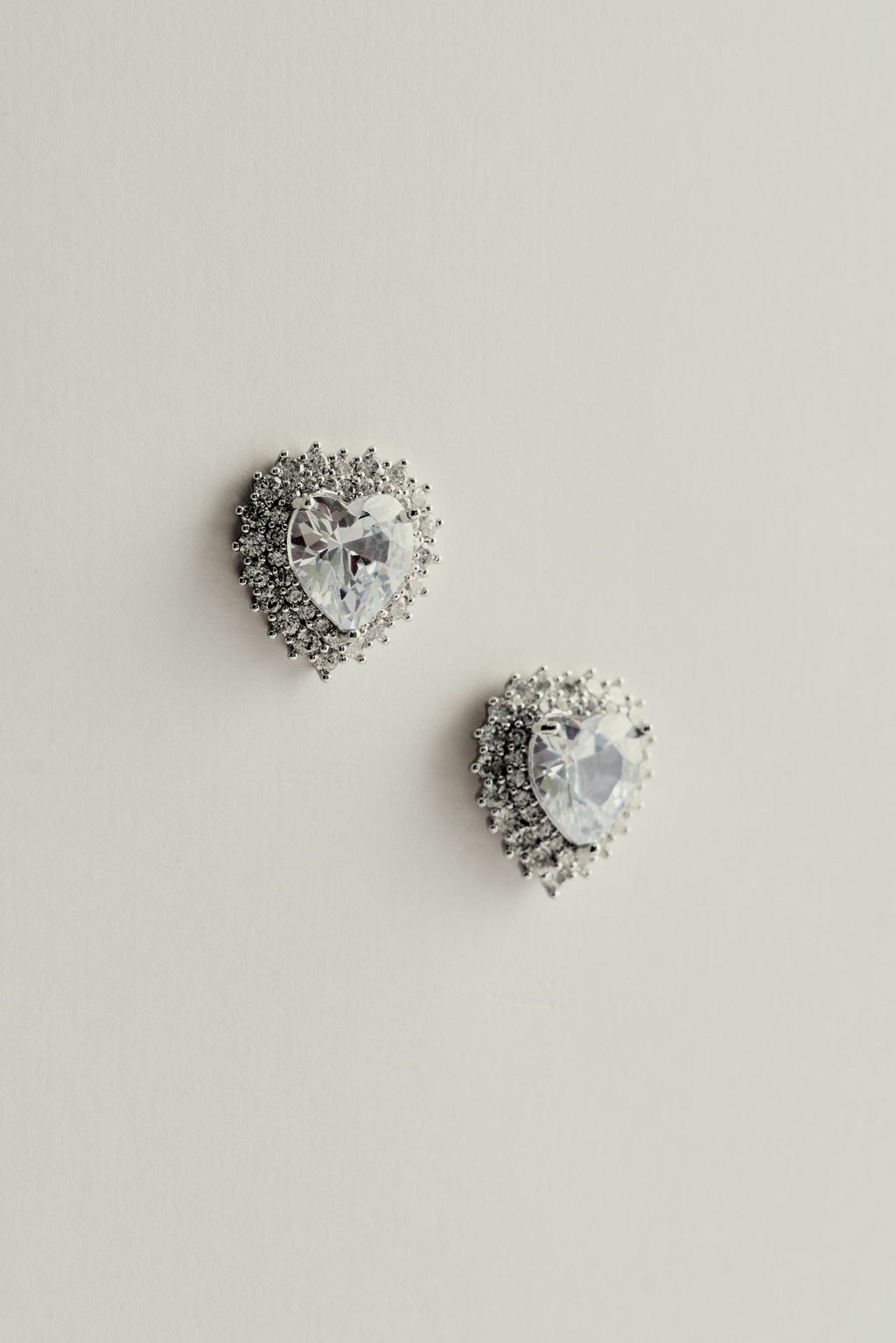 Pendientes de Corazón con Circonitas y Strass Plateado
