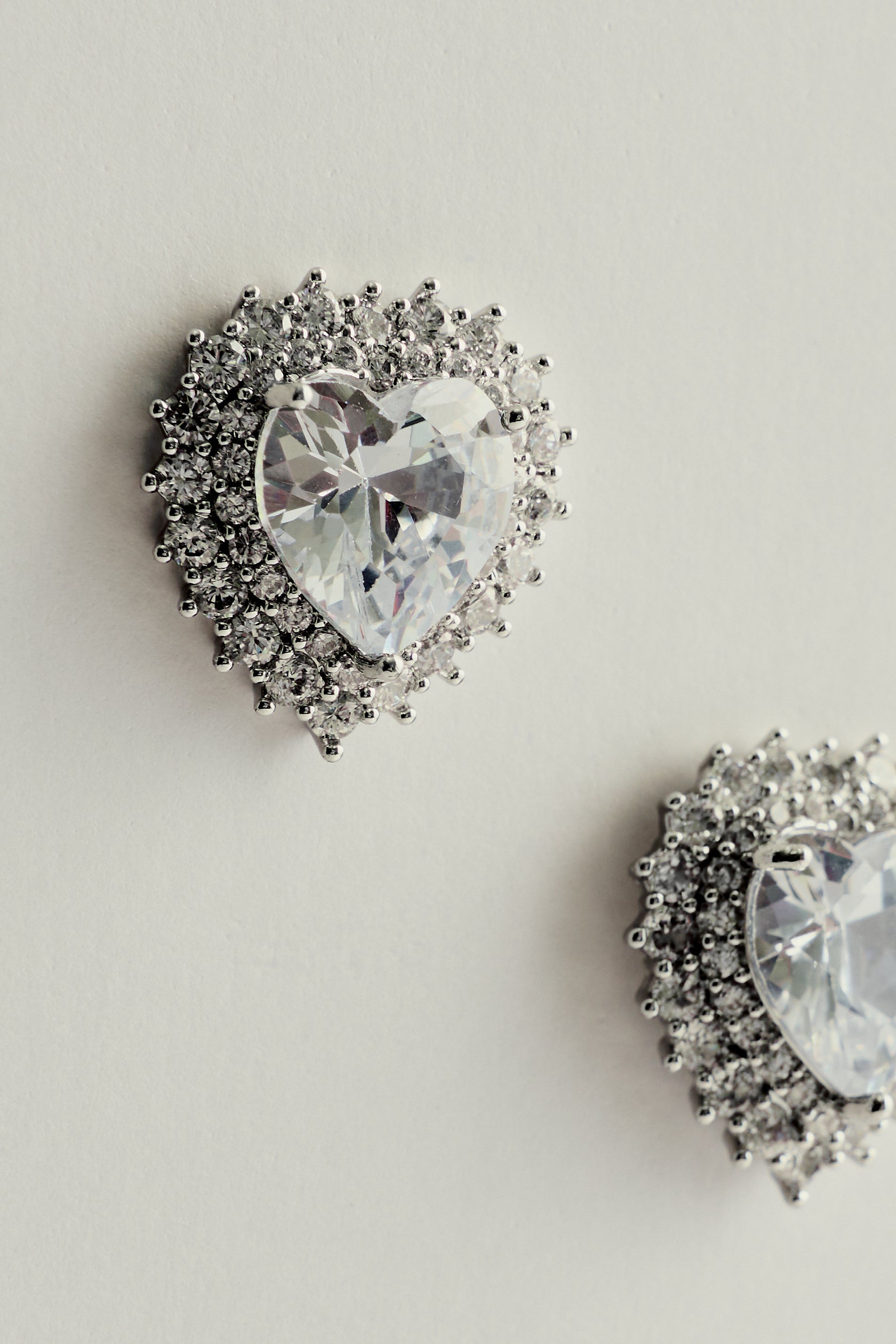 Pendientes de Corazón con Circonitas y Strass Plateado