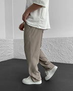RAÉL | Pantalones de Canalé de Lujo con Corte Relajado