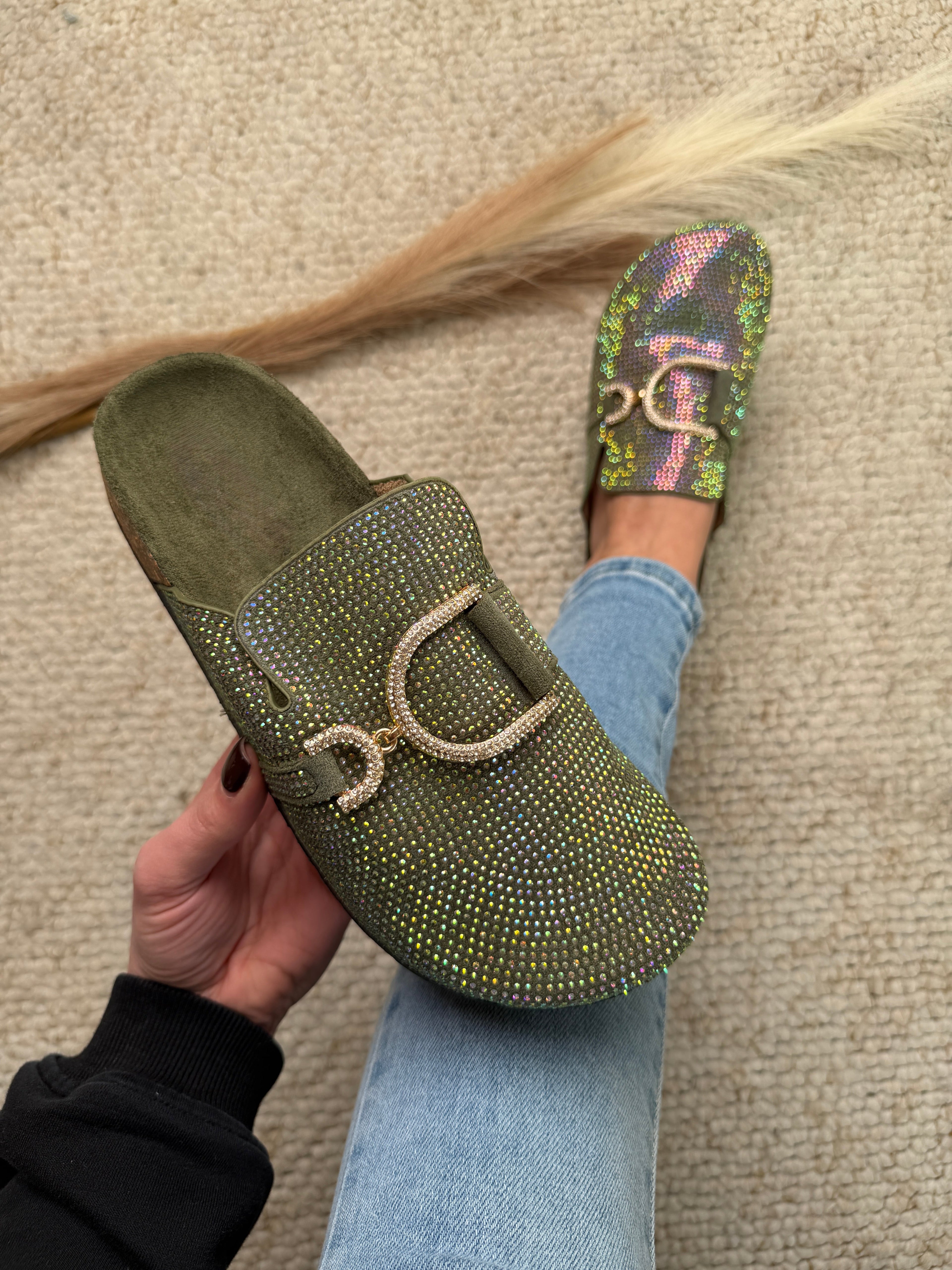 Glam zielone buty wsuwane