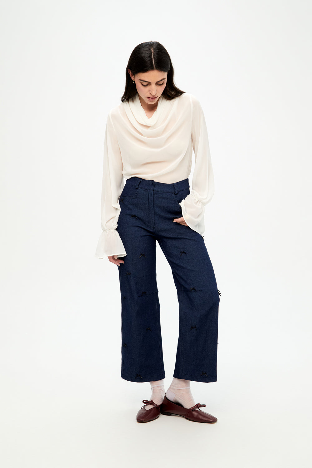 PANTALONES DIVERTIDOS CON LAZOS