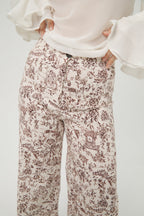 PANTALONES CHOCOLATE GUIÑOTE