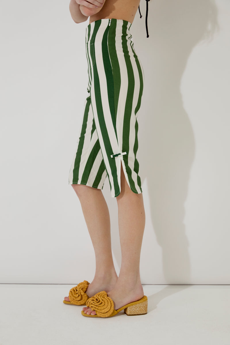 PANTALÓN CAPRI RAYAS