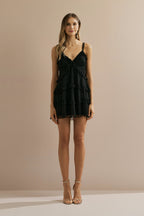 Vestido Corto de Tul con Escote en V, Volantes y Tirantes con Detalle en Encaje - Duna Negro