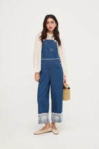 OVEROL DE DENIM CON ENCAJE