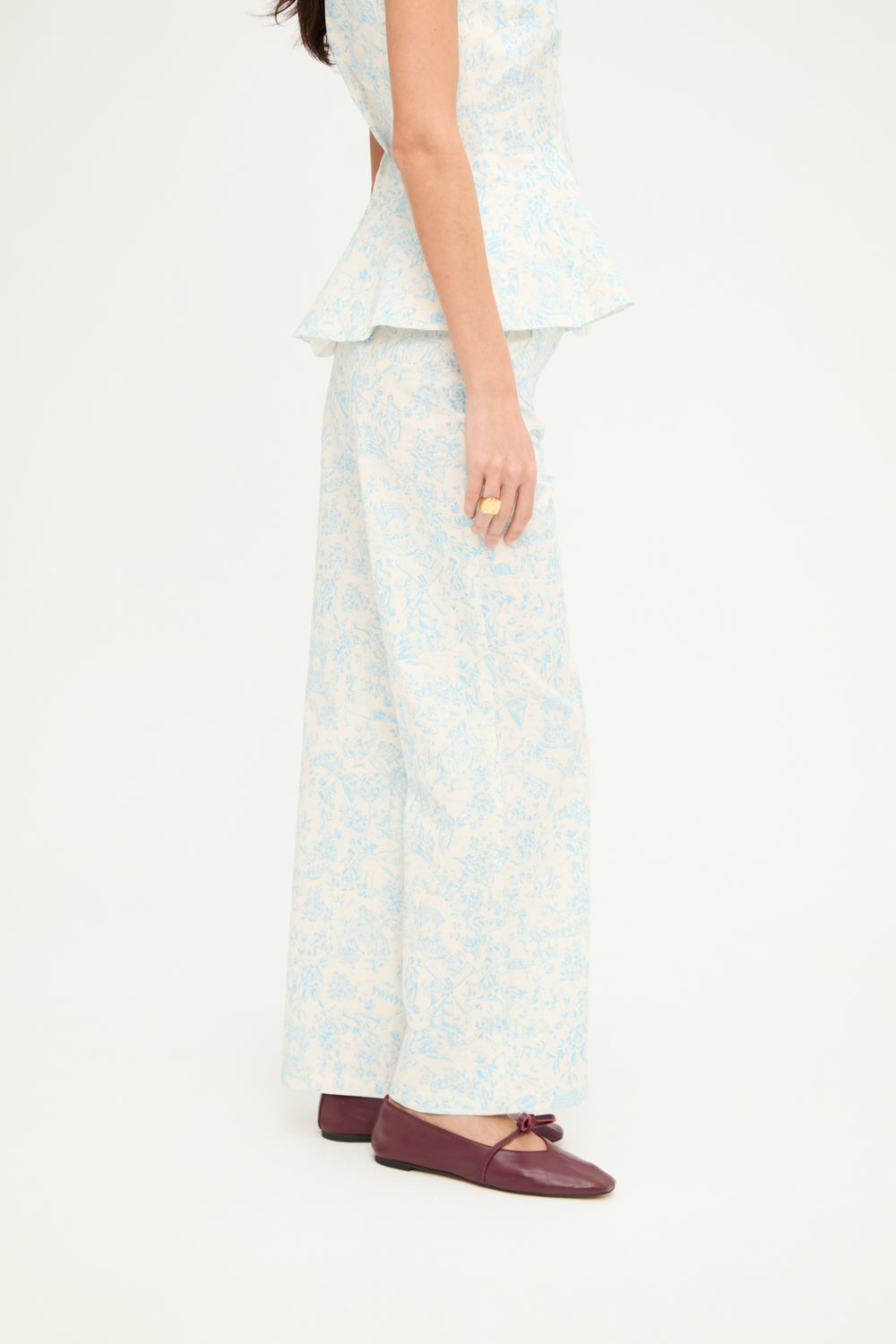 PANTALÓN GUIÑOTE AZUL BABY