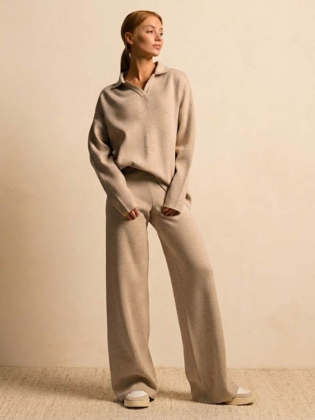 Zestaw Dwu-Częściowy Camel z Pluszu i Elegancji