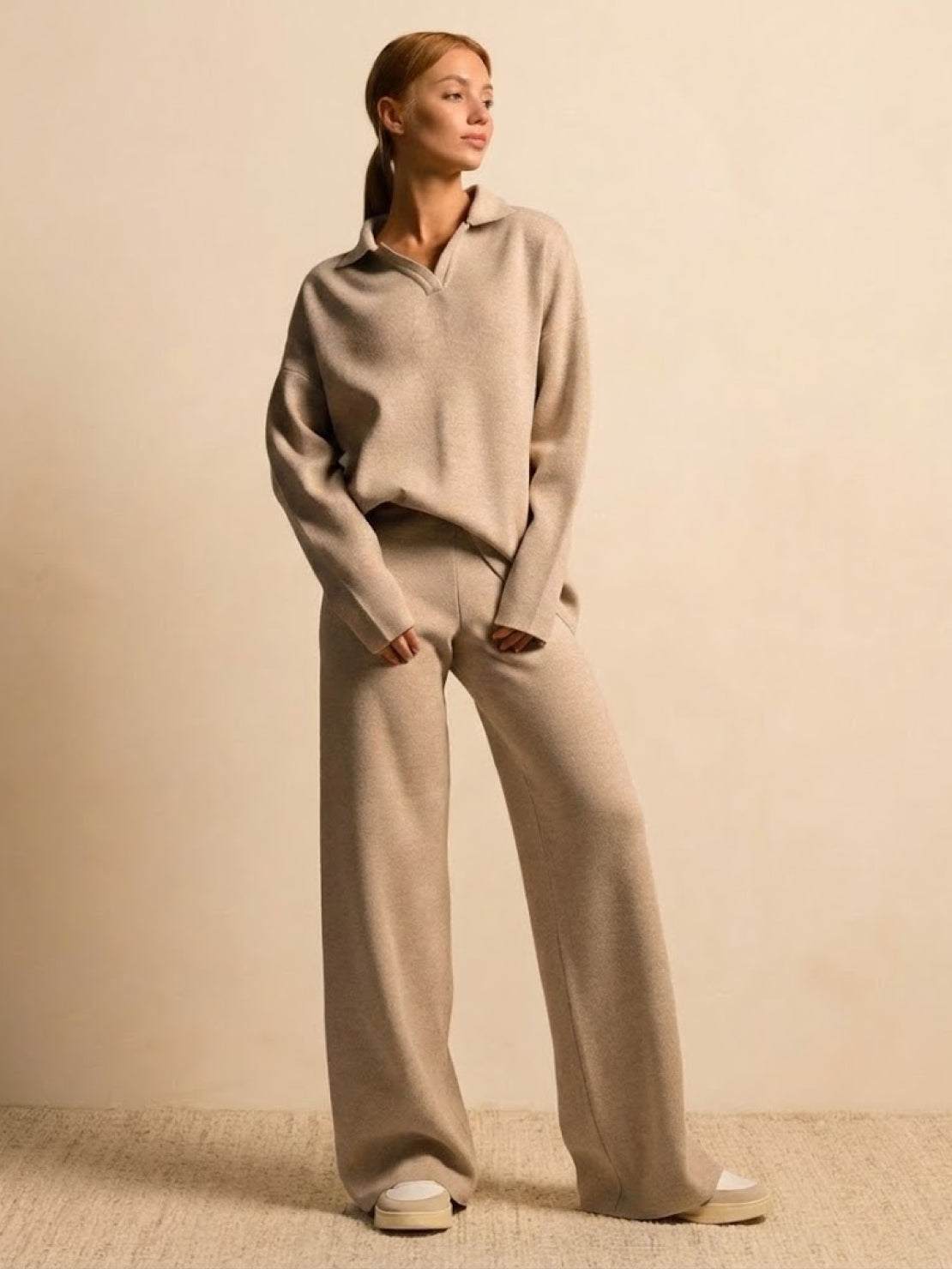 Zestaw Dwu-Częściowy Camel z Pluszu i Elegancji