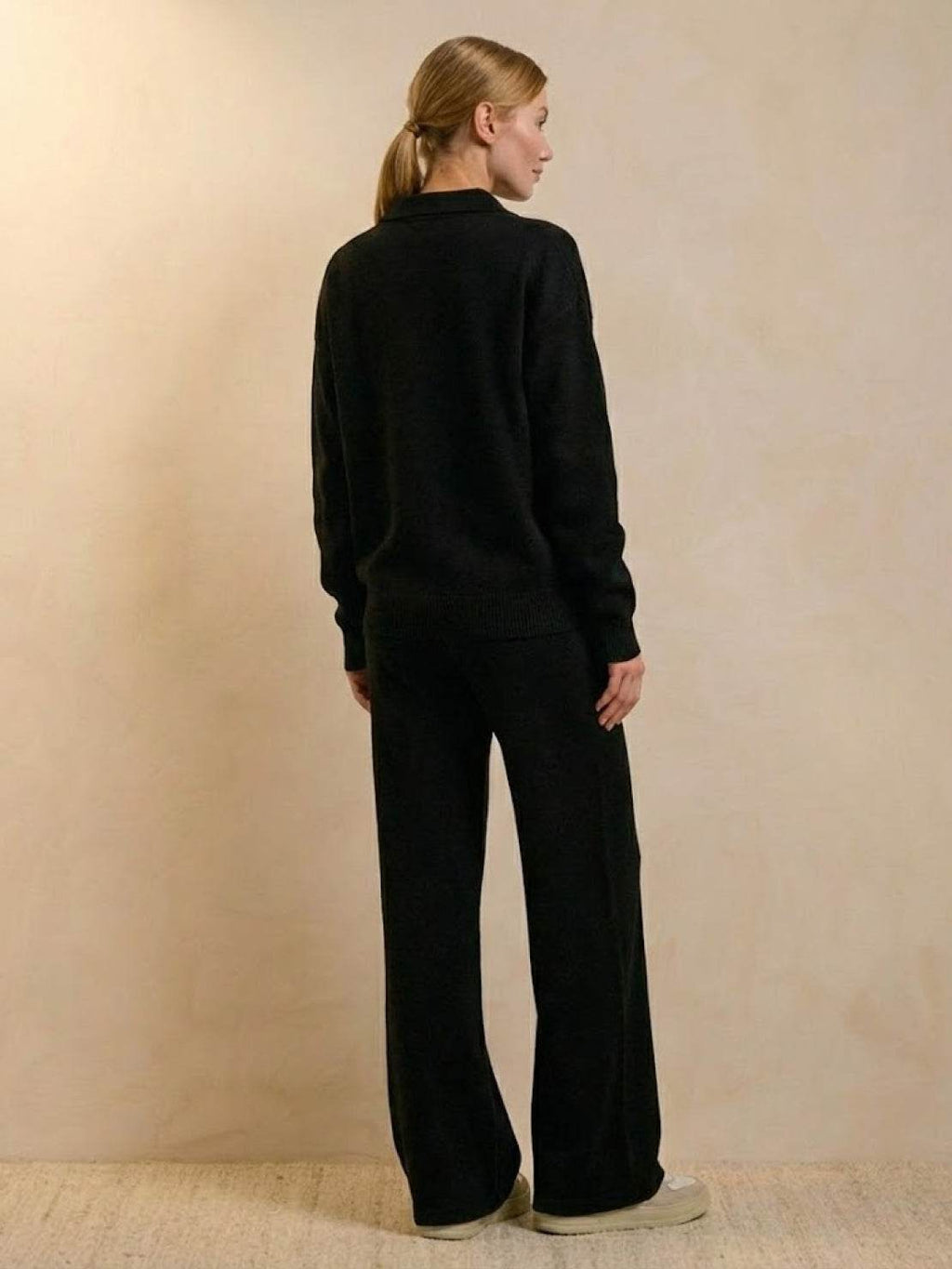 Zestaw Dwu-Częściowy Camel z Pluszu i Elegancji
