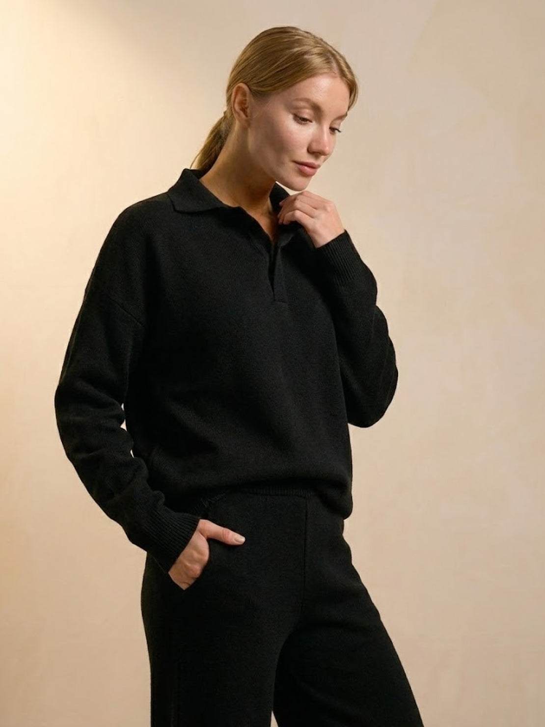 Zestaw Dwu-Częściowy Camel z Pluszu i Elegancji