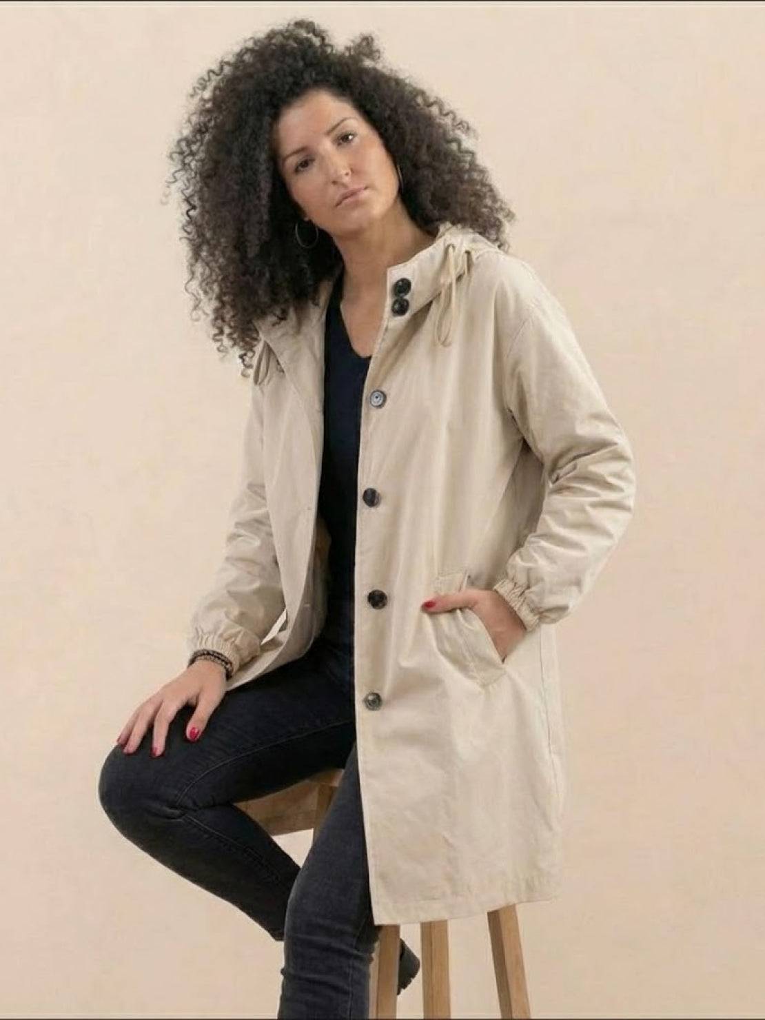 Kurtka Przeciwdeszczowa Rain Couture - Modna, Oversized i Wodoodporna