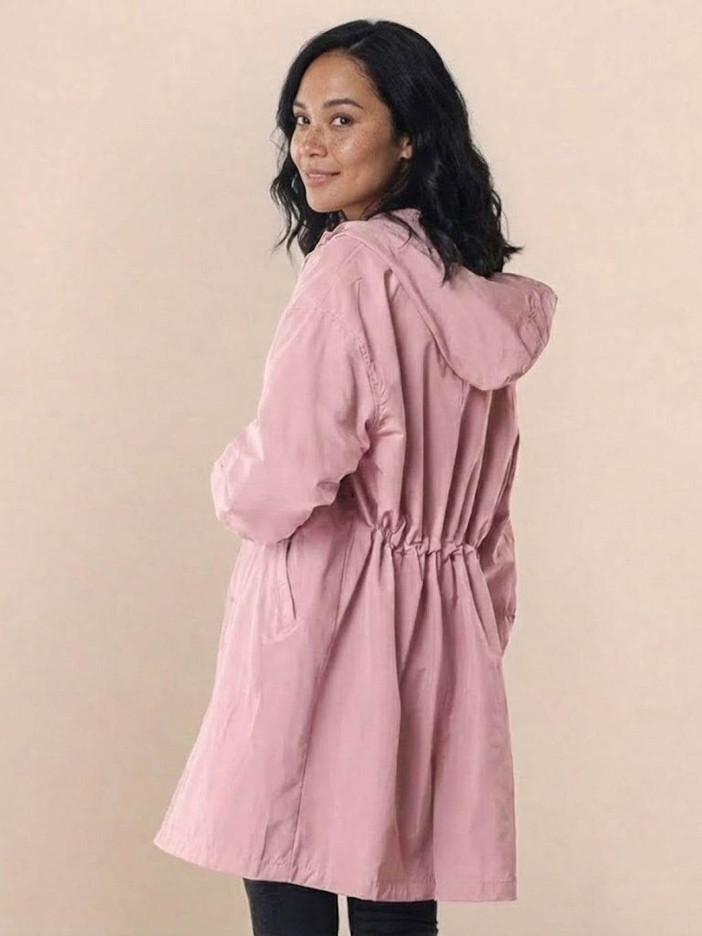Kurtka Przeciwdeszczowa Rain Couture - Modna, Oversized i Wodoodporna
