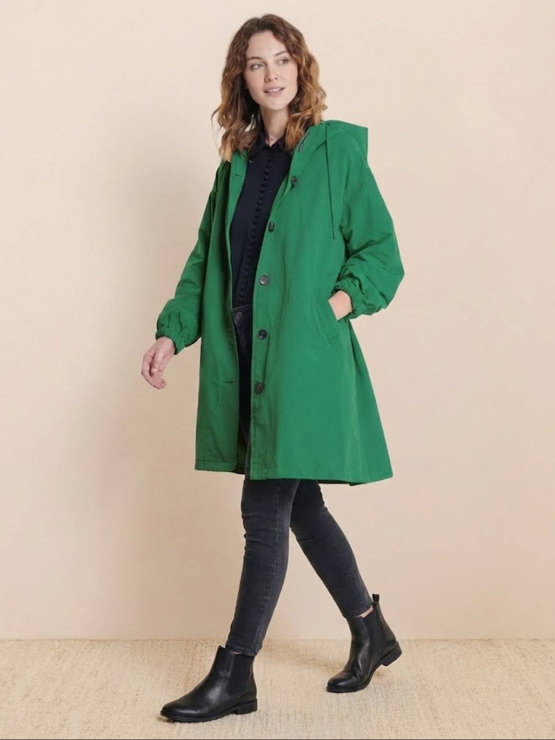 Kurtka Przeciwdeszczowa Rain Couture - Modna, Oversized i Wodoodporna
