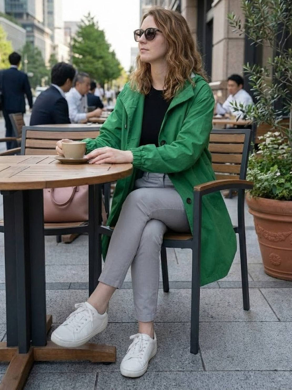 Kurtka Przeciwdeszczowa Rain Couture - Modna, Oversized i Wodoodporna