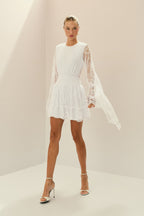 Vestido Corto de Encaje, con Elástico en la Cintura y Mangas Amplias - Aira Off White