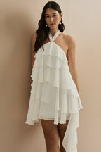 Vestido Corto de Tirantes en Chiffon con Volantes y Cola Lateral Asimétrica - Maré Off White