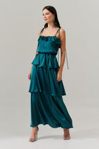 Vestido Midi Largo en Satén con Tirantes Finos, Volante en el Escote y Capas Superpuestas - Santiago Azul Petróleo