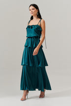 Vestido Midi Largo en Satén con Tirantes Finos, Volante en el Escote y Capas Superpuestas - Santiago Azul Petróleo