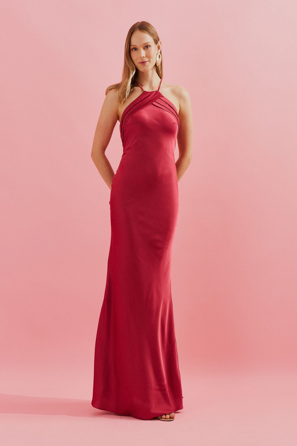 Vestido Midi Largo con Escote Triangular y Pliegues - Brisa Canela