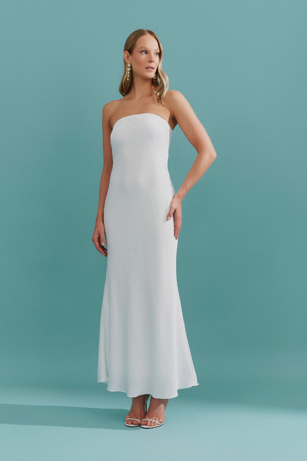Vestido Midi Largo con Detalle de Cierre en Botón - Mezzana Off White