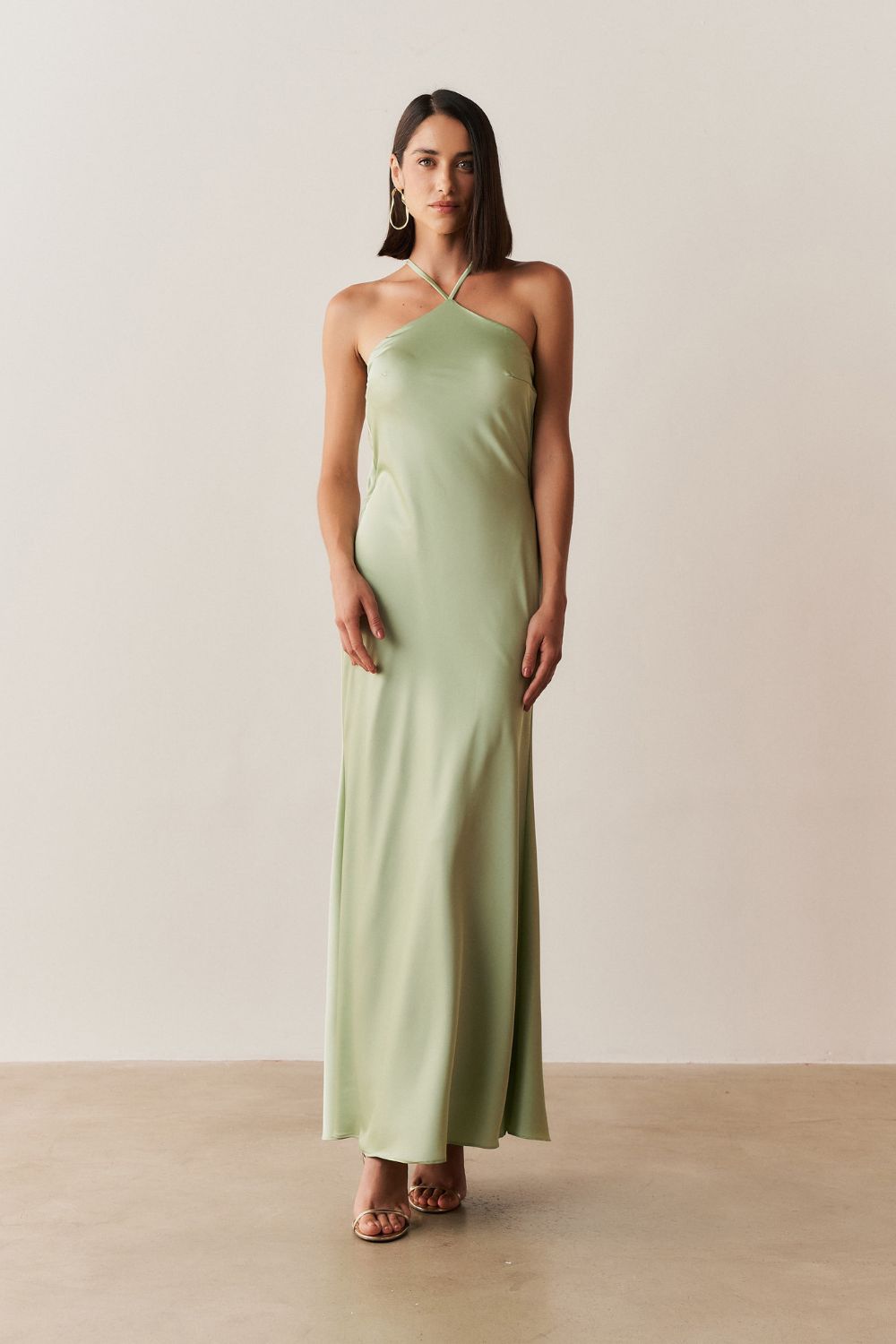 Vestido Midi Largo de Satén con Escote Triangular y Lazo en la Espalda - Capri Menta