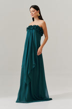Vestido Largo Chiffon Sin Tirantes con Volantes en el Escote y Cola Delantera - Armenia Petróleo